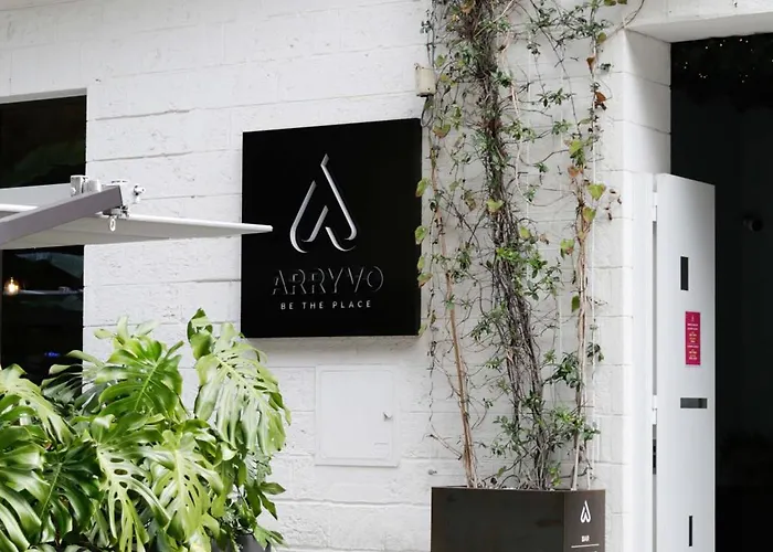 Arryvo Hotel